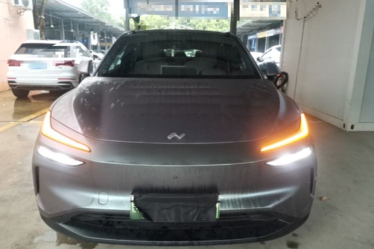 Used ONVO L60 2024 60 kWh Rear-Drive Version Front