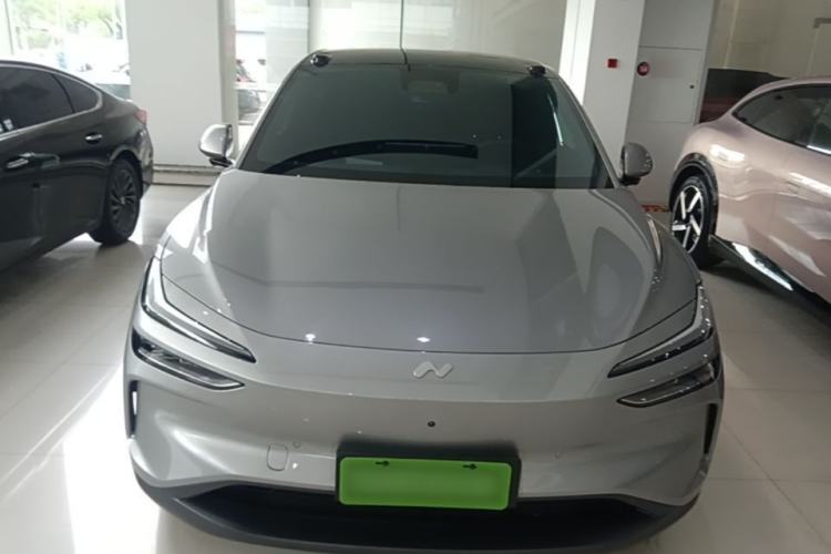 Used ONVO L60 2024 60 kWh Rear-Drive Version Front