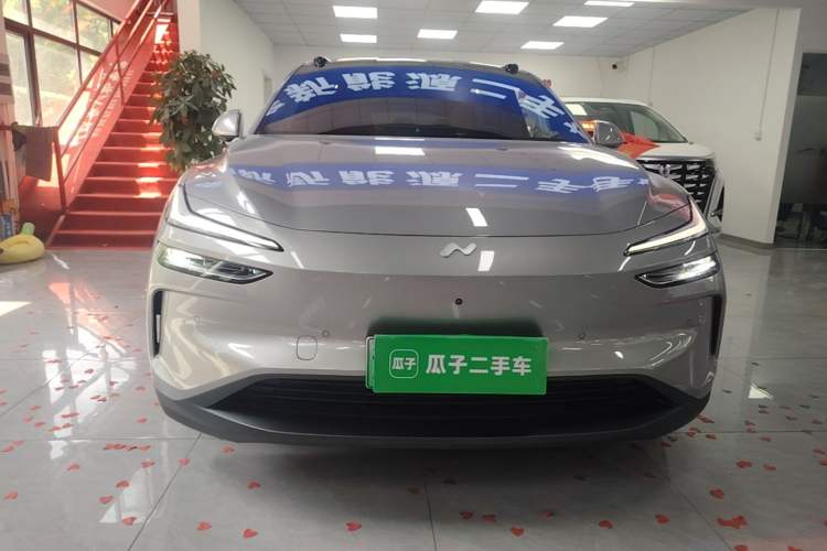 Used ONVO L60 2024 60 kWh Rear-Drive Version Front