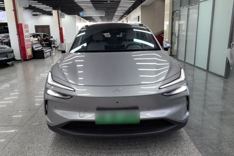 Used ONVO L60 2024 60 kWh Rear-Drive Version Front