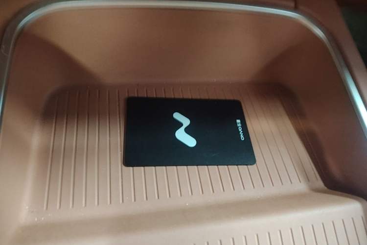 Used ONVO L60 2024 60 kWh Rear-Drive Version Interior 1