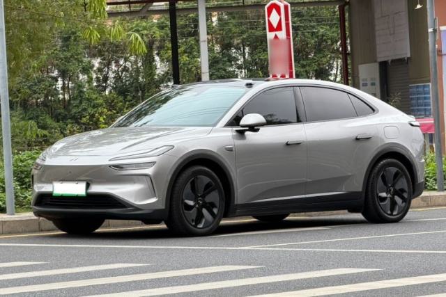 Used ONVO L60 2024 60 kWh Rear-Drive Version