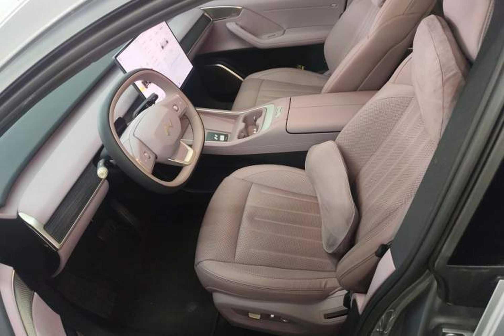 Used ONVO L60 2024 60 kWh Rear-Drive Version Left Front Seat