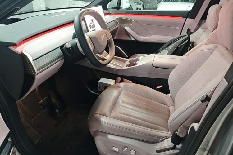 Used ONVO L60 2024 60 kWh Rear-Drive Version Left Front Seat