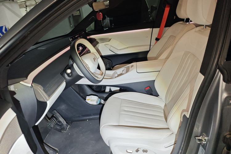Used ONVO L60 2024 60 kWh Rear-Drive Version Left Front Seat