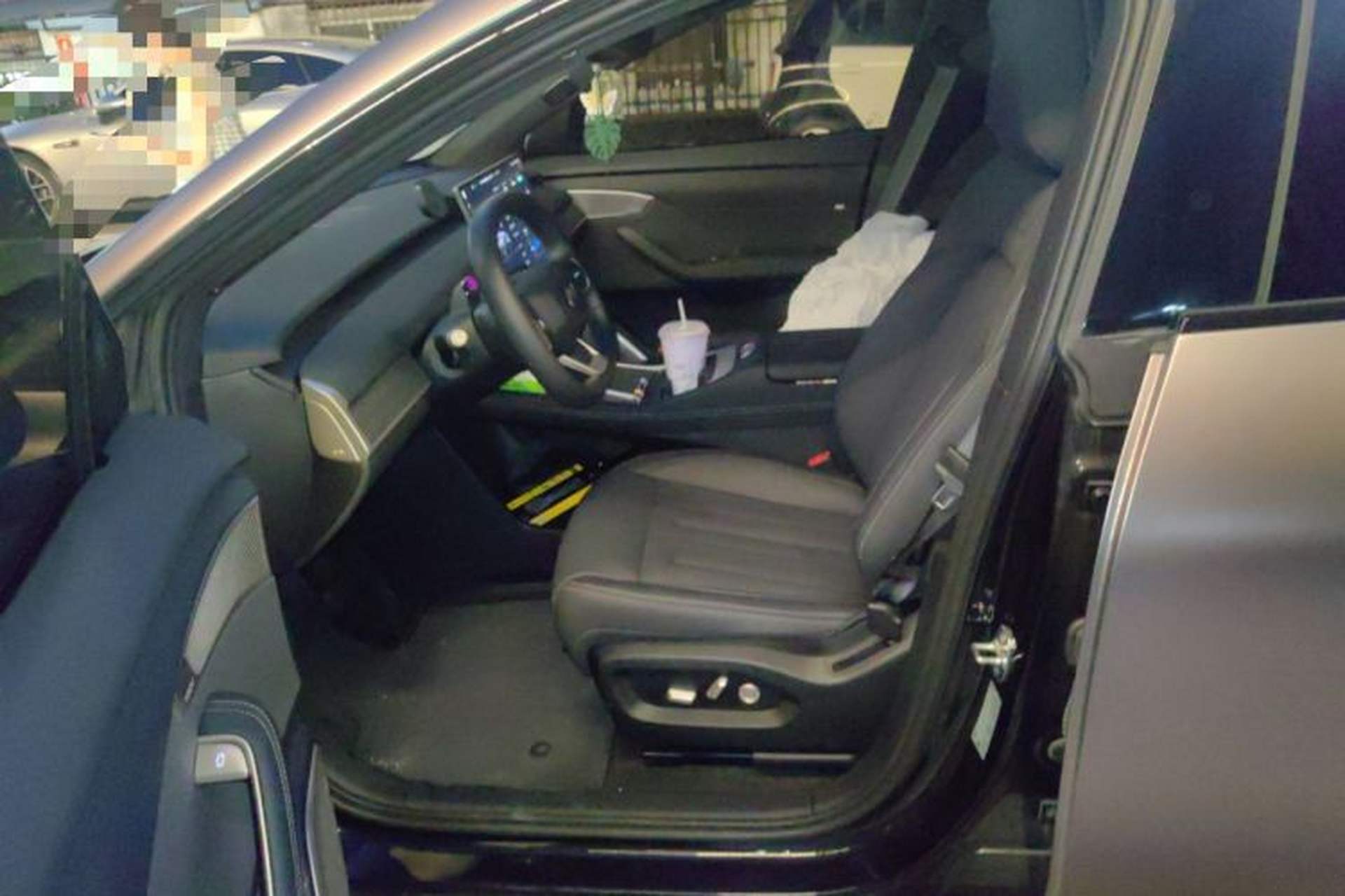 Used ONVO L60 2024 60 kWh Rear-Drive Version Left Front Seat