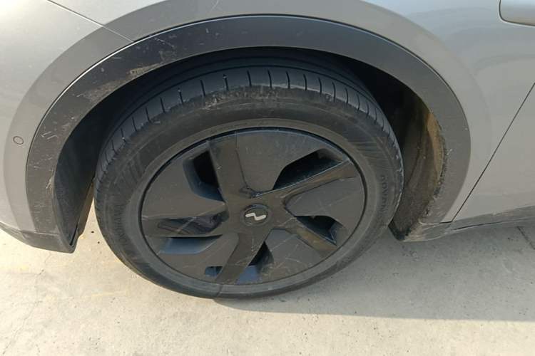 Used ONVO L60 2024 60 kWh Rear-Drive Version Left Front Wheel Hub