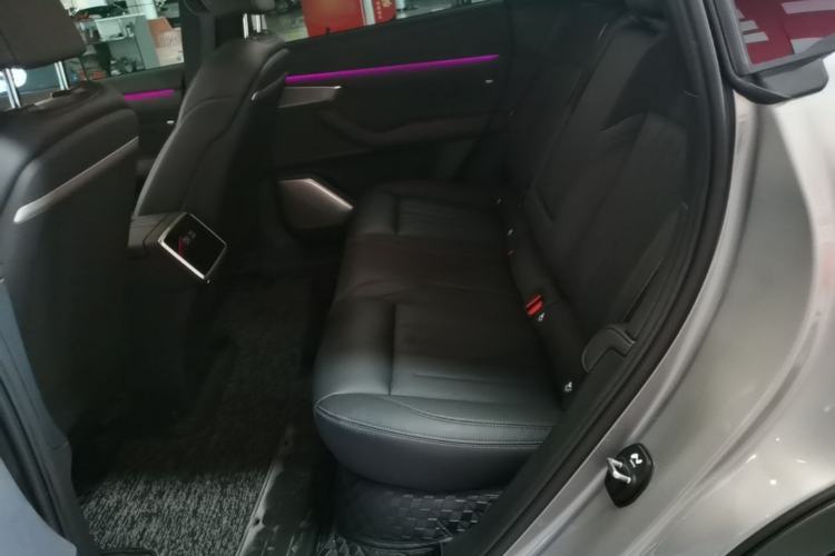 Used ONVO L60 2024 60 kWh Rear-Drive Version Left Rear Seat