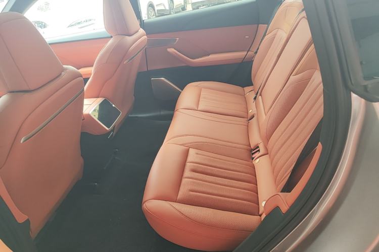 Used ONVO L60 2024 60 kWh Rear-Drive Version Left Rear Seat