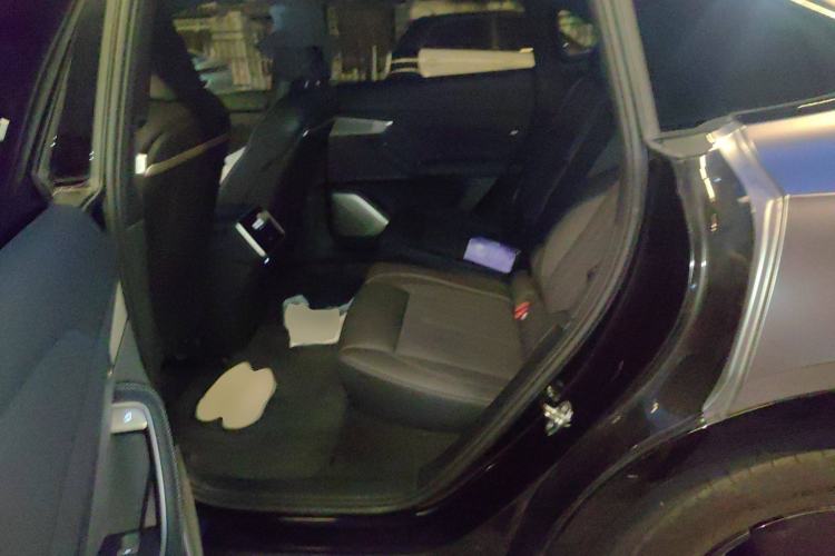 Used ONVO L60 2024 60 kWh Rear-Drive Version Left Rear Seat
