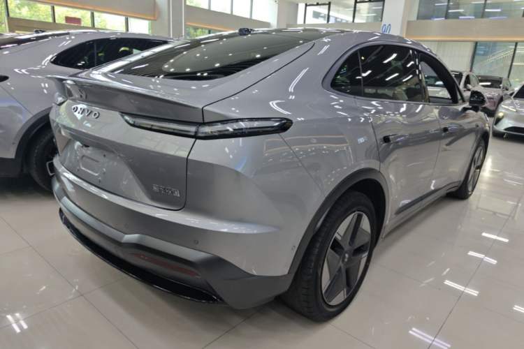 Used ONVO L60 2024 60 kWh Rear-Drive Version Rear Right 45 Deg