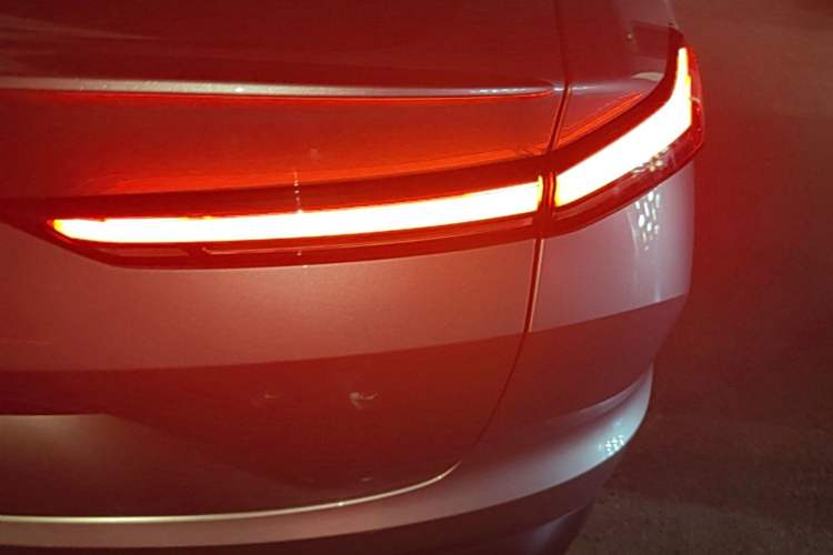Used ONVO L60 2024 60 kWh Rear-Drive Version Right Rear Taillight
