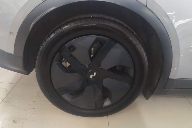 Used ONVO L60 2024 60 kWh Rear-Drive Version Right Rear Wheel Hub