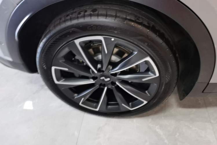Used ONVO L60 2024 60 kWh Rear-Drive Version Right Rear Wheel Hub