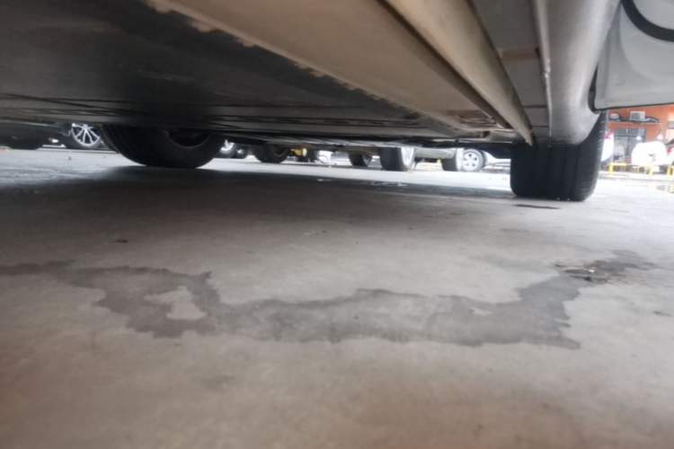 Used ONVO L60 2024 60 kWh Rear-Drive Version Right Side Sill