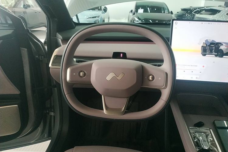 Used ONVO L60 2024 60 kWh Rear-Drive Version Steering Wheel