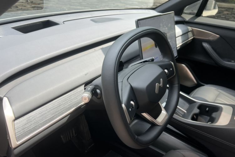 Used ONVO L60 2024 60 kWh Rear-Drive Version Steering Wheel