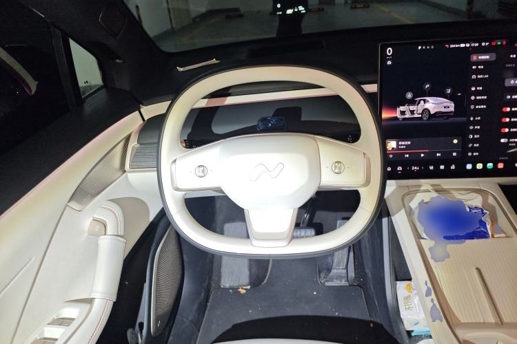 Used ONVO L60 2024 60 kWh Rear-Drive Version Steering Wheel