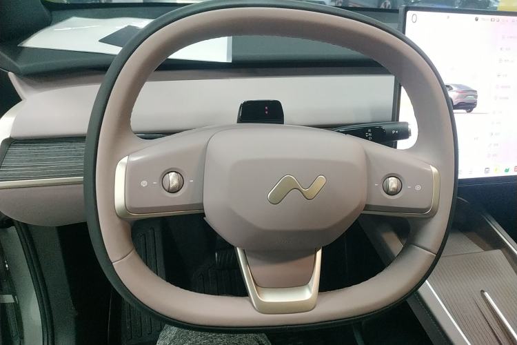 Used ONVO L60 2024 60 kWh Rear-Drive Version Steering Wheel