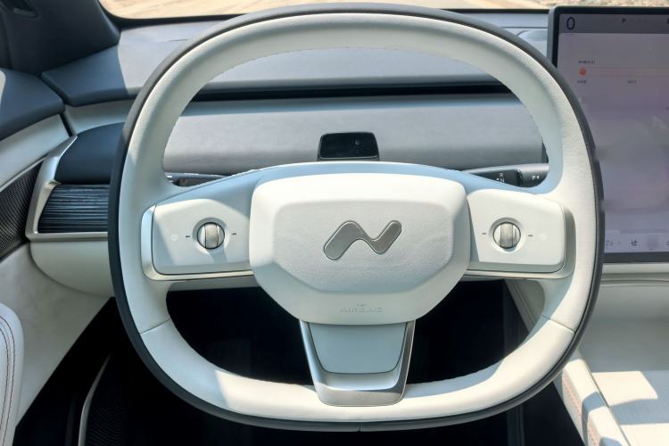 Used ONVO L60 2024 60 kWh Rear-Drive Version Steering Wheel