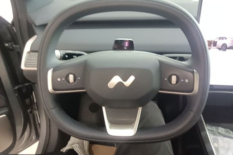Used ONVO L60 2024 60 kWh Rear-Drive Version Steering Wheel