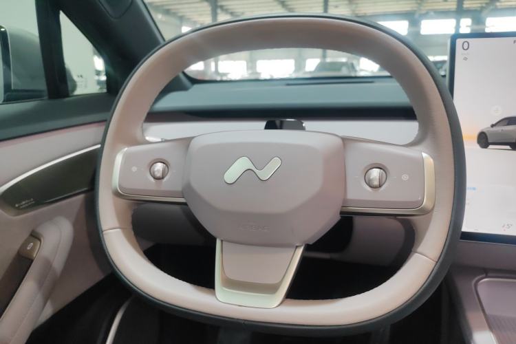 Used ONVO L60 2024 60 kWh Rear-Drive Version Steering Wheel