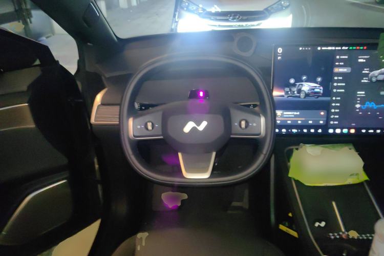 Used ONVO L60 2024 60 kWh Rear-Drive Version Steering Wheel