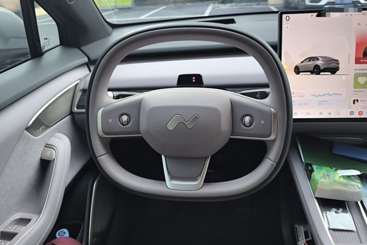 Used ONVO L60 2024 60 kWh Rear-Drive Version Steering Wheel