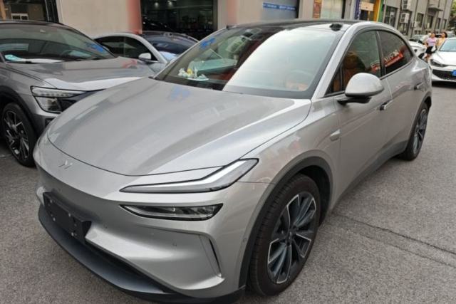 Used ONVO L60 2024 60 kWh Rear-Drive Version
