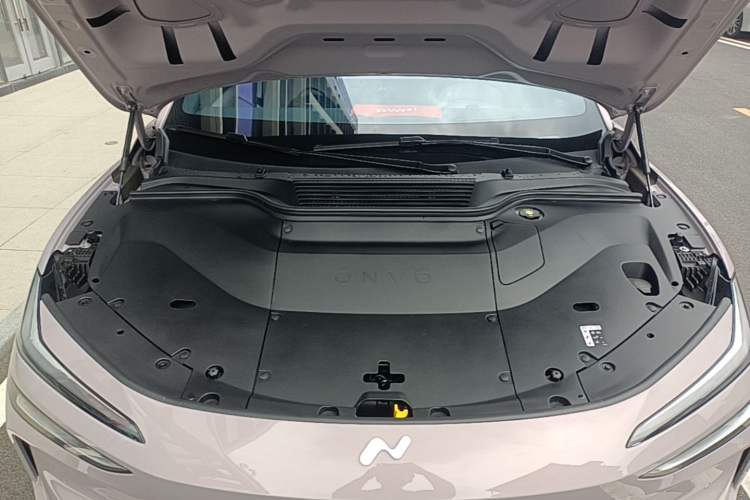 Used ONVO L60 2024 60 kWh Rear-Drive Version Engine Bay