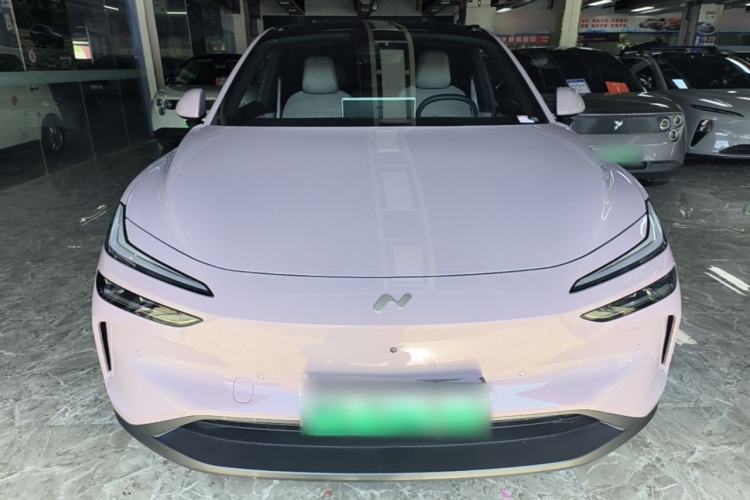 Used ONVO L60 2024 60 kWh Rear-Drive Version Front