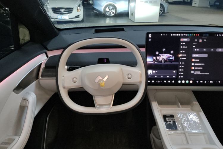 Used ONVO L60 2024 60 kWh Rear-Drive Version Steering Wheel