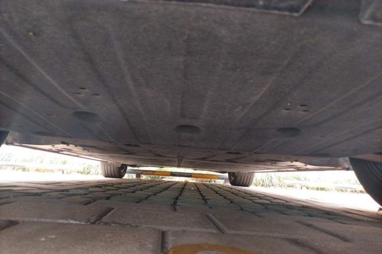 Used ONVO L60 2024 60 kWh Rear-Drive Version Chassis Front