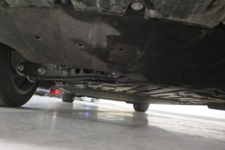 Used ONVO L60 2024 60 kWh Rear-Drive Version Chassis Rear Left