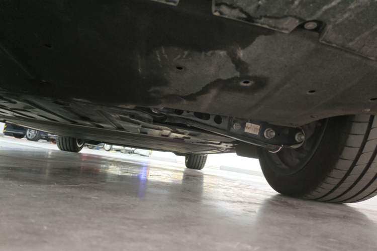 Used ONVO L60 2024 60 kWh Rear-Drive Version Chassis Rear Right