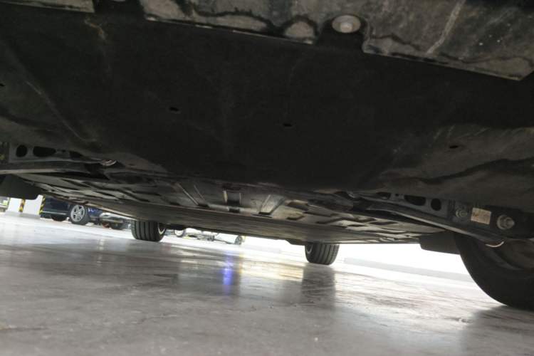 Used ONVO L60 2024 60 kWh Rear-Drive Version Chassis Rear