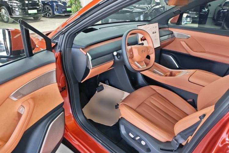Used ONVO L60 2024 60 kWh All-Wheel Drive Driver Seat