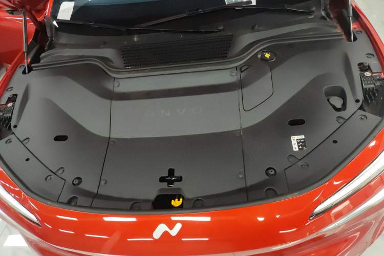 Used ONVO L60 2024 60 kWh Rear-Drive Version Engine Bay