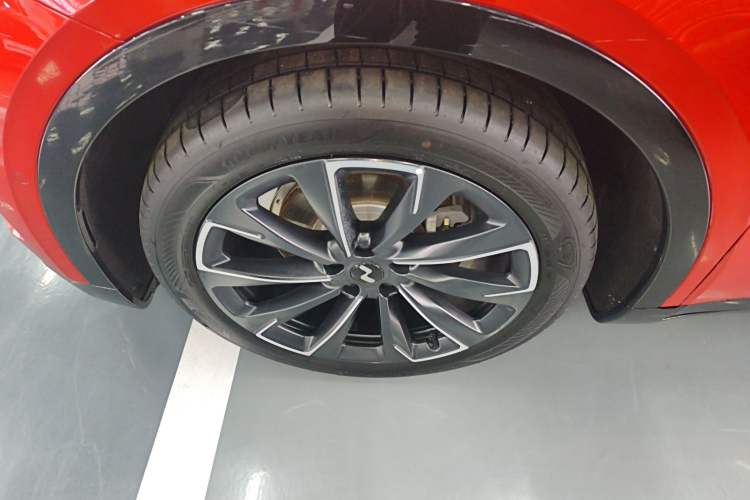 Used ONVO L60 2024 60 kWh Rear-Drive Version Exterior 7