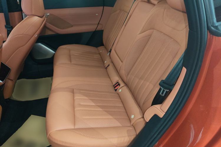 Used ONVO L60 2024 60 kWh All-Wheel Drive Left Rear Seat