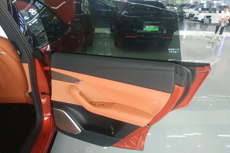 Used ONVO L60 2024 60 kWh Rear-Drive Version Right Rear Door Interior