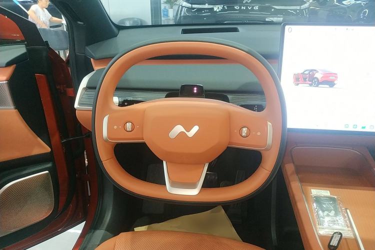 Used ONVO L60 2024 60 kWh Rear-Drive Version Steering Wheel