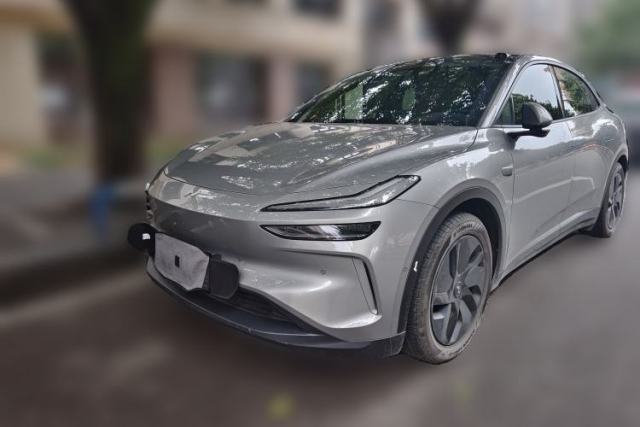 Used ONVO L60 2024 60 kWh Rear-Drive Version