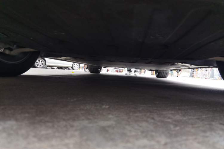 Used ONVO L60 2024 60 kWh Rear-Drive Version Chassis Front