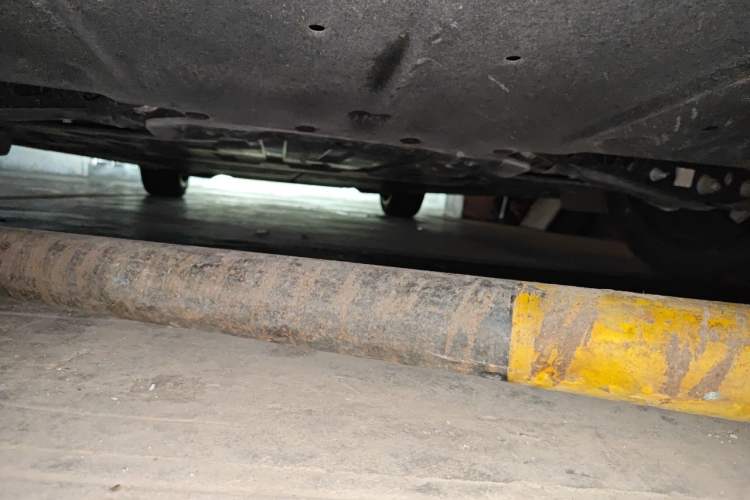 Used ONVO L60 2024 60 kWh Rear-Drive Version Chassis Rear