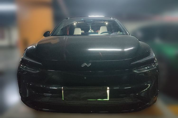 Used ONVO L60 2024 60 kWh Rear-Drive Version Front
