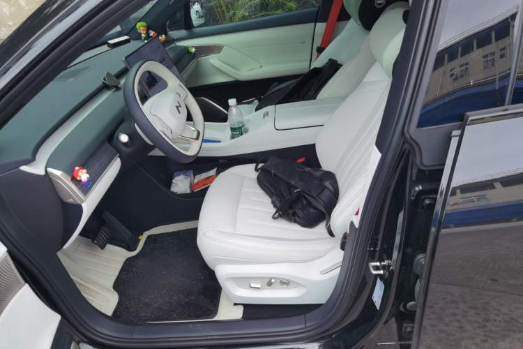 Used ONVO L60 2024 60 kWh Rear-Drive Version Left Front Seat