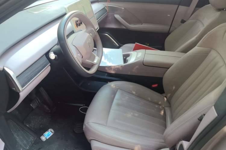 Used ONVO L60 2024 60 kWh Rear-Drive Version Left Front Seat