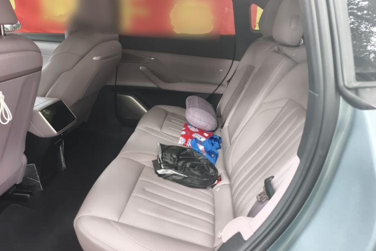 Used ONVO L60 2024 60 kWh Rear-Drive Version Left Rear Seat