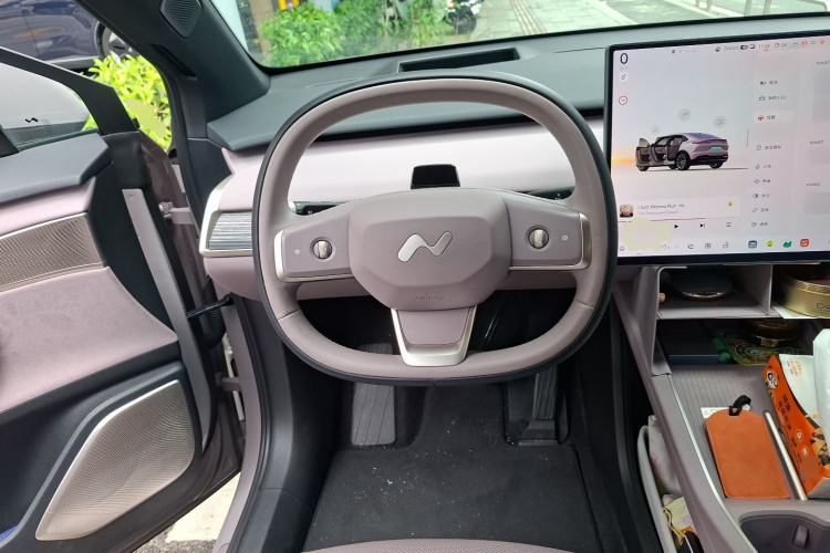 Used ONVO L60 2024 60 kWh Rear-Drive Version Steering Wheel
